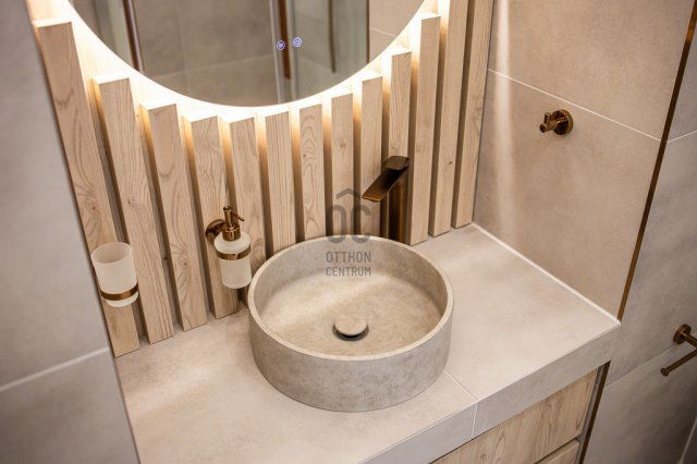 Eladó téglalakás, Budapesten, I. kerületben 259.9 M Ft, 4 szobás