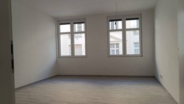 Eladó téglalakás, Budapesten, VI. kerületben 84 M Ft, 2 szobás