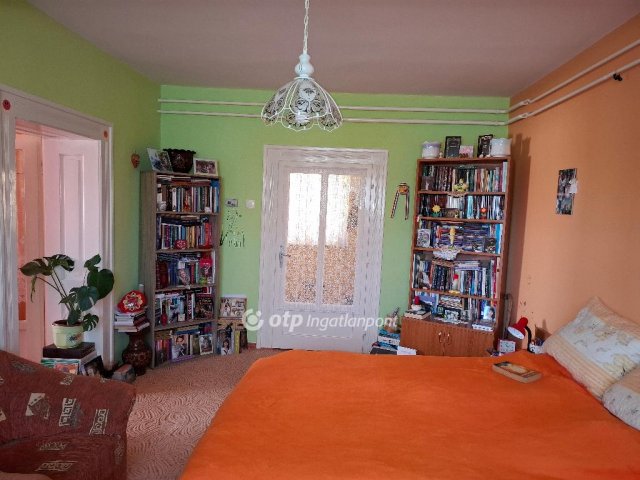 Eladó családi ház, Csorváson 22.9 M Ft, 3 szobás