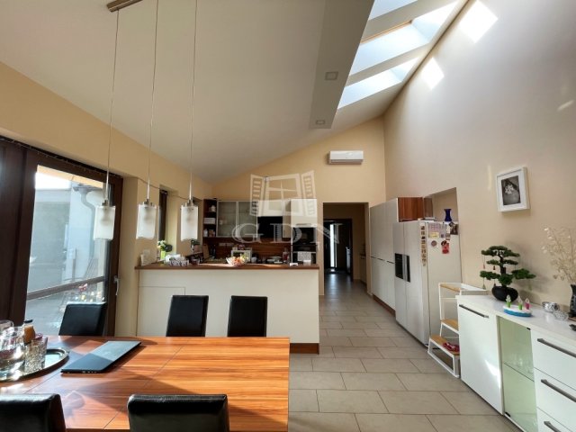 Eladó családi ház, Gárdonyban 229.9 M Ft, 4 szobás