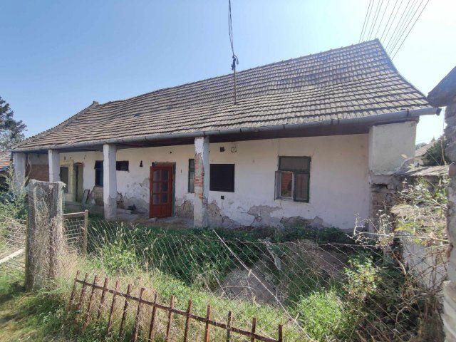 Eladó családi ház, Pilismaróton 11.99 M Ft, 3 szobás