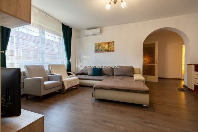 Eladó családi ház, Szikszón 47.3 M Ft, 4 szobás