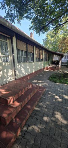 Eladó családi ház, Nagykarácsonyon 16.5 M Ft, 2+1 szobás