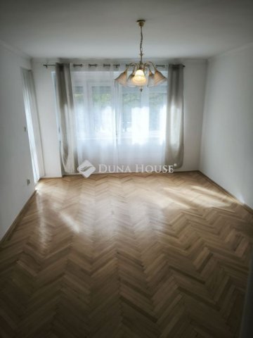 Kiadó téglalakás, albérlet, Győrött 160 E Ft / hó, 2 szobás