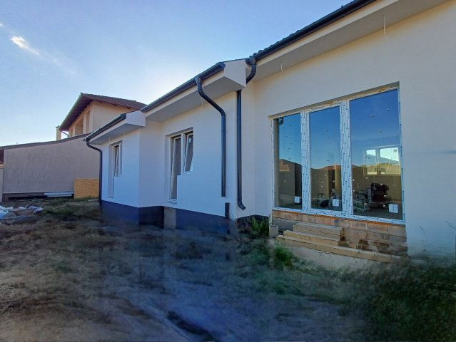 Eladó családi ház, Nyírtelken 66 M Ft, 3 szobás