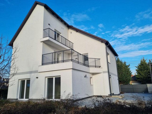 Kiadó családi ház, albérlet, Érden 1200 E Ft / hó, 10 szobás