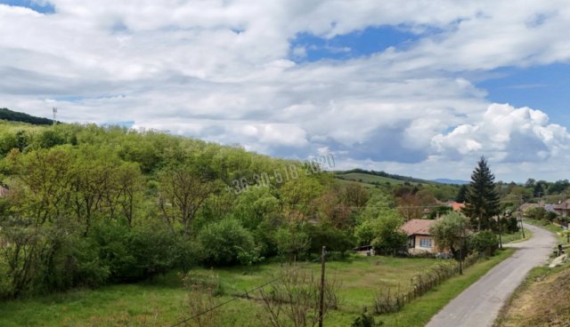 Eladó családi ház, Kisecseten 15.9 M Ft, 3 szobás