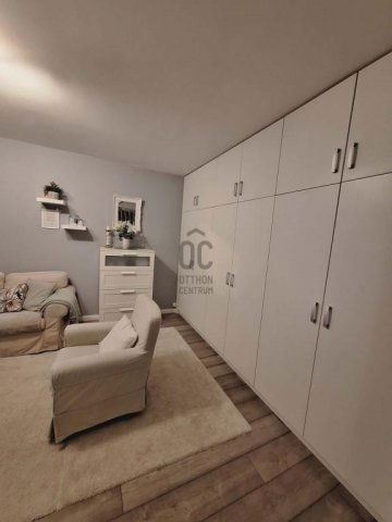 Eladó panellakás, Dunakeszin 86.9 M Ft, 3 szobás