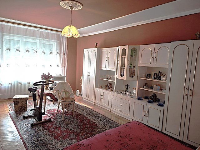 Eladó családi ház, Bocskaikerten 60 M Ft, 2 szobás