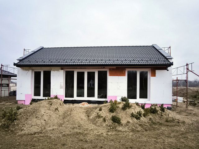 Eladó ikerház, Mosonmagyaróváron 76 M Ft, 4 szobás