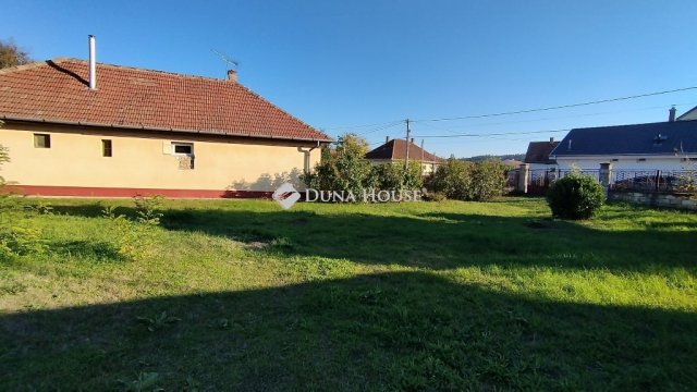 Eladó telek, Sülysápon 33 M Ft / költözzbe.hu