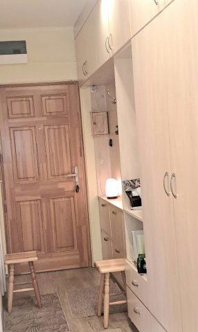 Eladó panellakás, Békéscsabán 429 M Ft, 2+1 szobás