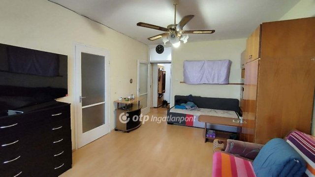 Eladó panellakás, Budapesten, XX. kerületben 54.9 M Ft, 2 szobás