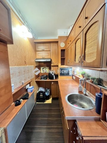 Eladó panellakás, Ajkán 31.5 M Ft, 2 szobás