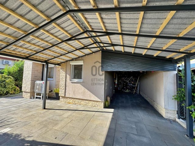 Eladó családi ház, Áporkán 124.9 M Ft, 4 szobás