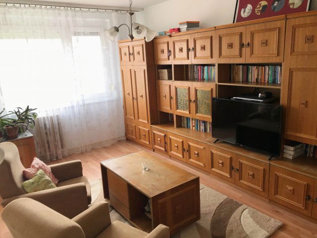 Eladó panellakás, Szegeden, Becsei utcában 49.9 M Ft, 1+2 szobás