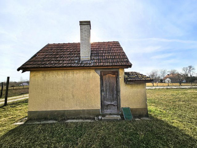 Eladó telek, Kiskunhalason 11.9 M Ft / költözzbe.hu