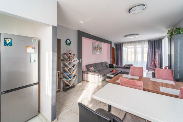 Eladó ikerház, Budapesten, XVII. kerületben, Tarcsai úton