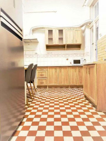 Eladó téglalakás, Budapesten, VIII. kerületben 74 M Ft, 2 szobás