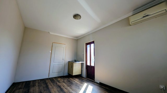 Kiadó családi ház, albérlet, Kecskeméten 110 E Ft / hó