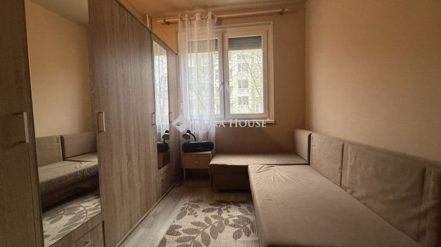 Eladó panellakás, Szombathelyen 47 M Ft, 3 szobás