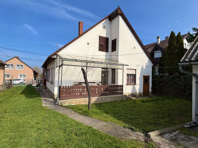 Eladó családi ház, Zamárdiban, Dobó István utcában 74.9 M Ft
