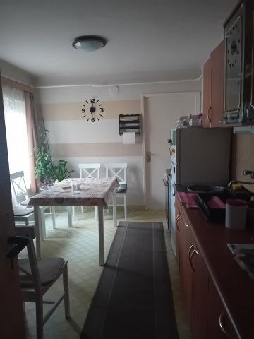 Eladó családi ház, Szarvason, Vasút utcában 40 M Ft, 4 szobás