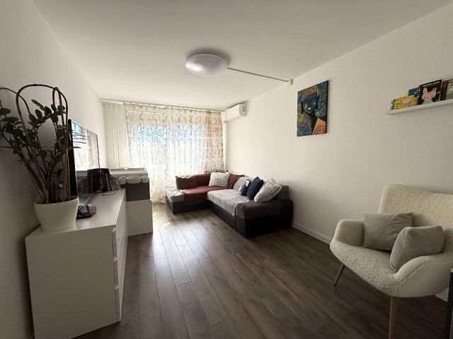 Eladó panellakás, Budapesten, III. kerületben 71.9 M Ft, 2 szobás