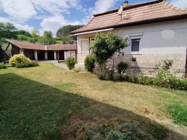 Eladó családi ház, Bükkszéken 28 M Ft, 2 szobás