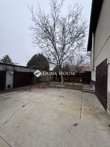 Eladó családi ház, Ceglédbercelen 67 M Ft, 5 szobás