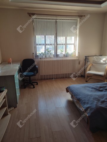 Eladó családi ház, Vértesszőlősön 54.99 M Ft, 3 szobás