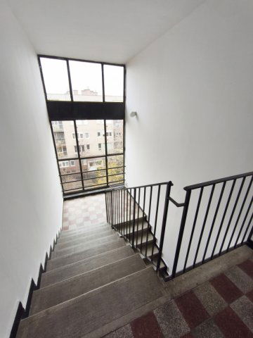 Eladó téglalakás, Budapesten, IV. kerületben, Reviczky utcában