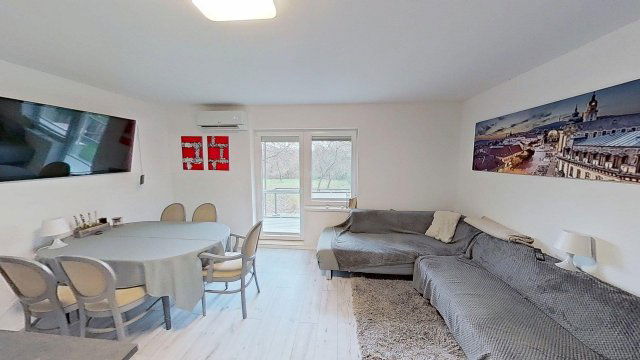 Eladó sorház, Pécsett 42.9 M Ft, 2+1 szobás