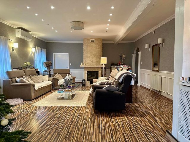 Eladó családi ház, Gödön 149.9 M Ft, 4 szobás