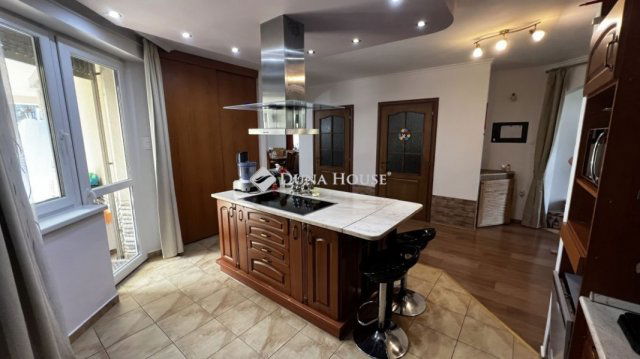 Eladó családi ház, Budapesten, XXII. kerületben 295 M Ft