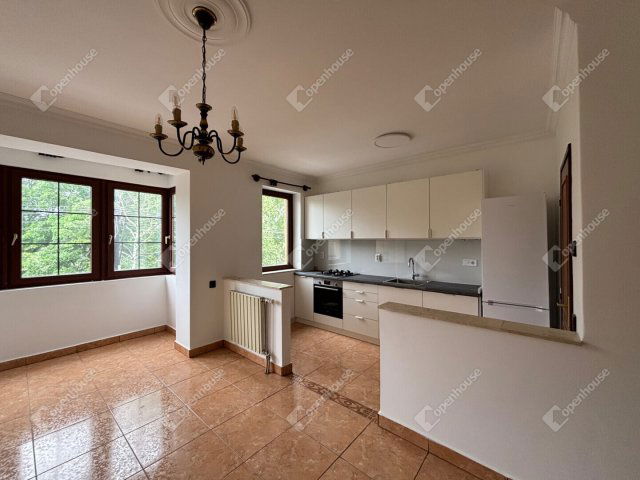 Kiadó téglalakás, albérlet, Győrött 290 E Ft / hó, 5 szobás