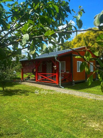 Eladó családi ház, Tiszaszőlősön 27 M Ft, 1 szobás