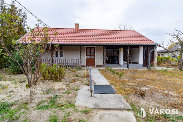 Eladó családi ház, Ráckevén 34.9 M Ft, 2 szobás