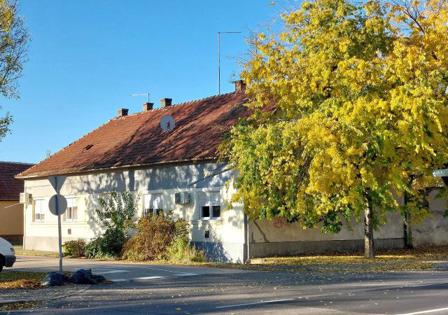 Eladó téglalakás, Szolnokon 29.9 M Ft, 2 szobás