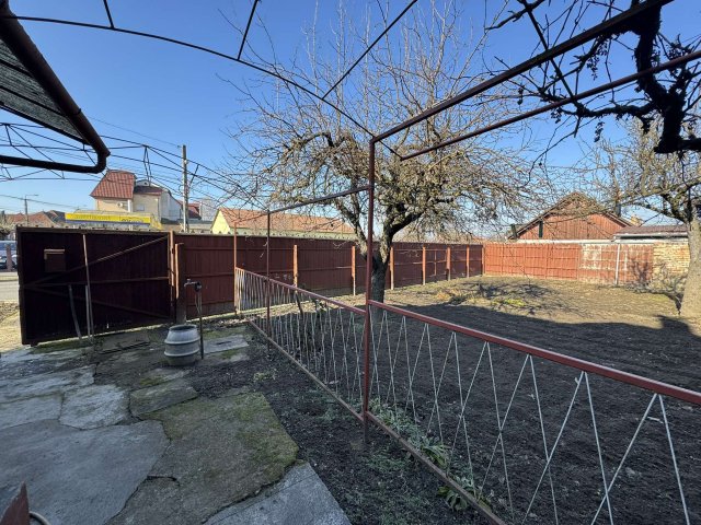 Eladó ikerház, Szécsényen 23 M Ft, 3 szobás