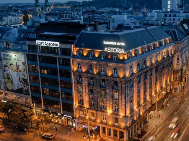 Eladó téglalakás, Budapesten, V. kerületben 129.9 M Ft, 2 szobás