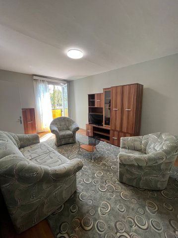 Eladó panellakás, Pécsett, Kerényi Károly utcában 33.9 M Ft