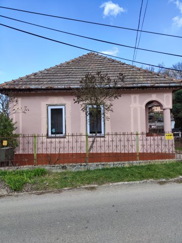 Eladó családi ház, Telkibányán 22.9 M Ft, 2 szobás