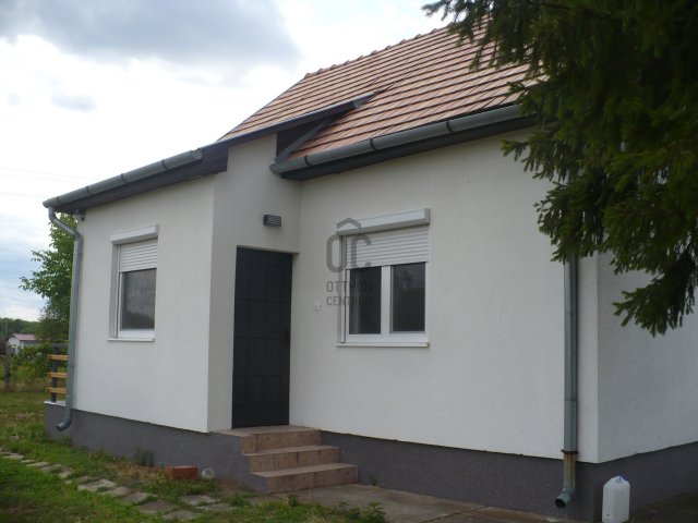 Eladó családi ház, Hajdúsámsonon 24.9 M Ft, 2 szobás