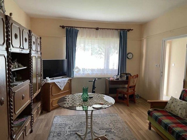 Eladó családi ház, Hódmezővásárhelyen 73.9 M Ft, 6 szobás