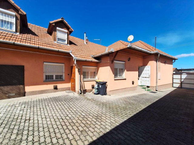 Eladó családi ház, Mezőkövesden 44.9 M Ft, 4 szobás