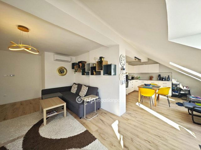 Eladó téglalakás, Dunakeszin 99.9 M Ft, 4 szobás