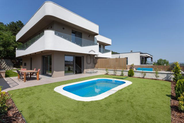 Eladó ikerház, Budapesten, III. kerületben 389 M Ft, 5 szobás