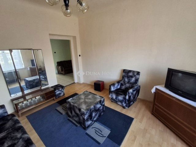 Eladó családi ház, Vecsésen 69.9 M Ft, 3 szobás