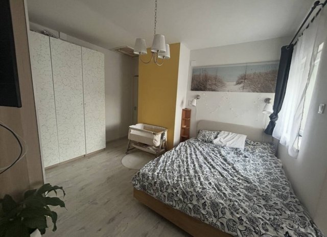 Eladó családi ház, Pilisvörösváron 83 M Ft, 1+1 szobás